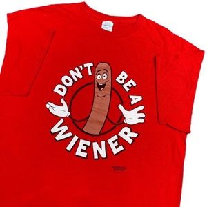 Y2K 2012 Sausage Party Columbia Pictures Movie Promo Graphic T-shirt